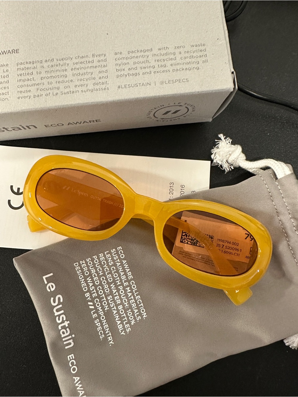 🆕 Le Specs Le Sustain Outta Trash - Mustard (yellow) - Picture 3 of 8
